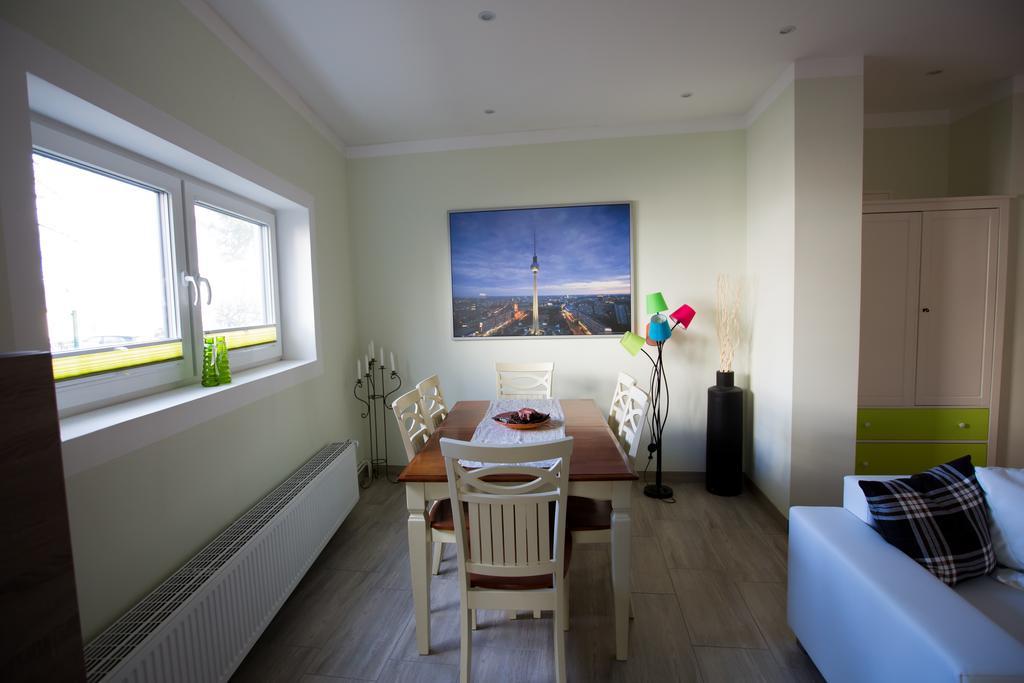 Wassersport-Appartements Am Stoessensee Berlin Bagian luar foto